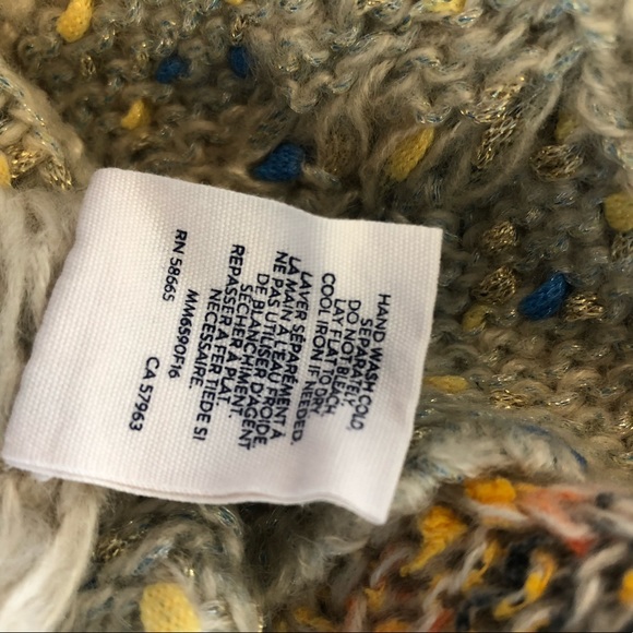 Scarf - Picture 3 of 3